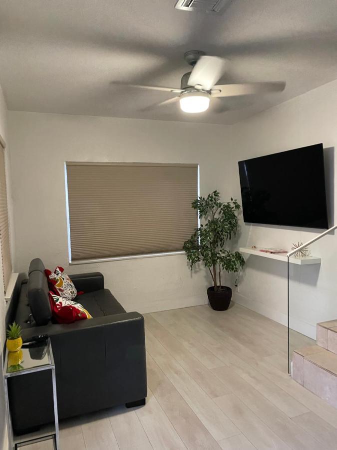 Comfortable Modern Apartment- Central Location. Miami Exterior photo